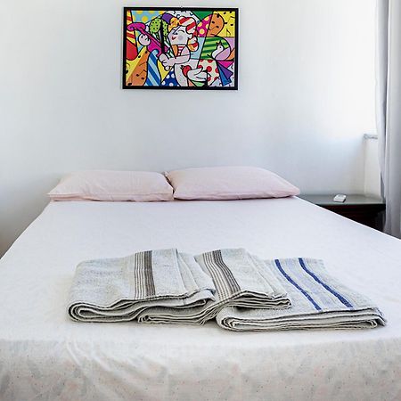 Apartamento Completo Na Praia De Copacabana 02 Quartos Com Vista Lateral Mar Em Andar Alto, Ar, Wifi , Netflix, Pauloangerami Rmvc18 Rio de Janeiro Extérieur photo