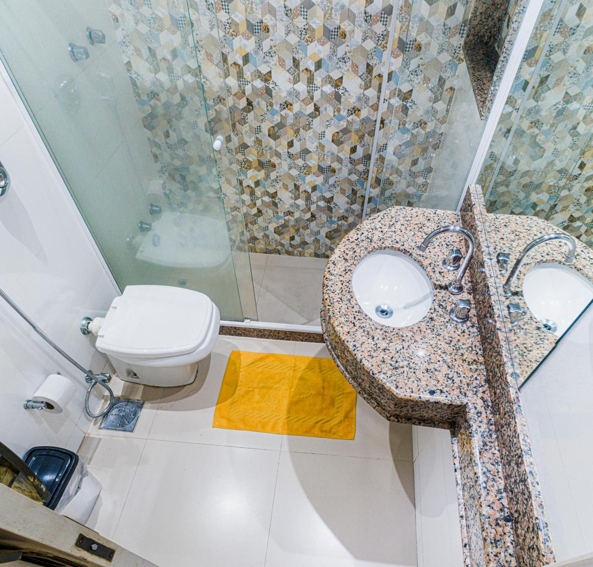 Apartamento Completo Na Praia De Copacabana 02 Quartos Com Vista Lateral Mar Em Andar Alto, Ar, Wifi , Netflix, Pauloangerami Rmvc18 Rio de Janeiro Extérieur photo