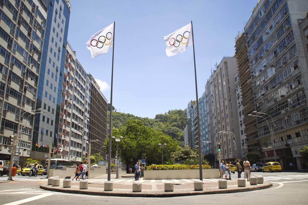 Apartamento Completo Na Praia De Copacabana 02 Quartos Com Vista Lateral Mar Em Andar Alto, Ar, Wifi , Netflix, Pauloangerami Rmvc18 Rio de Janeiro Extérieur photo